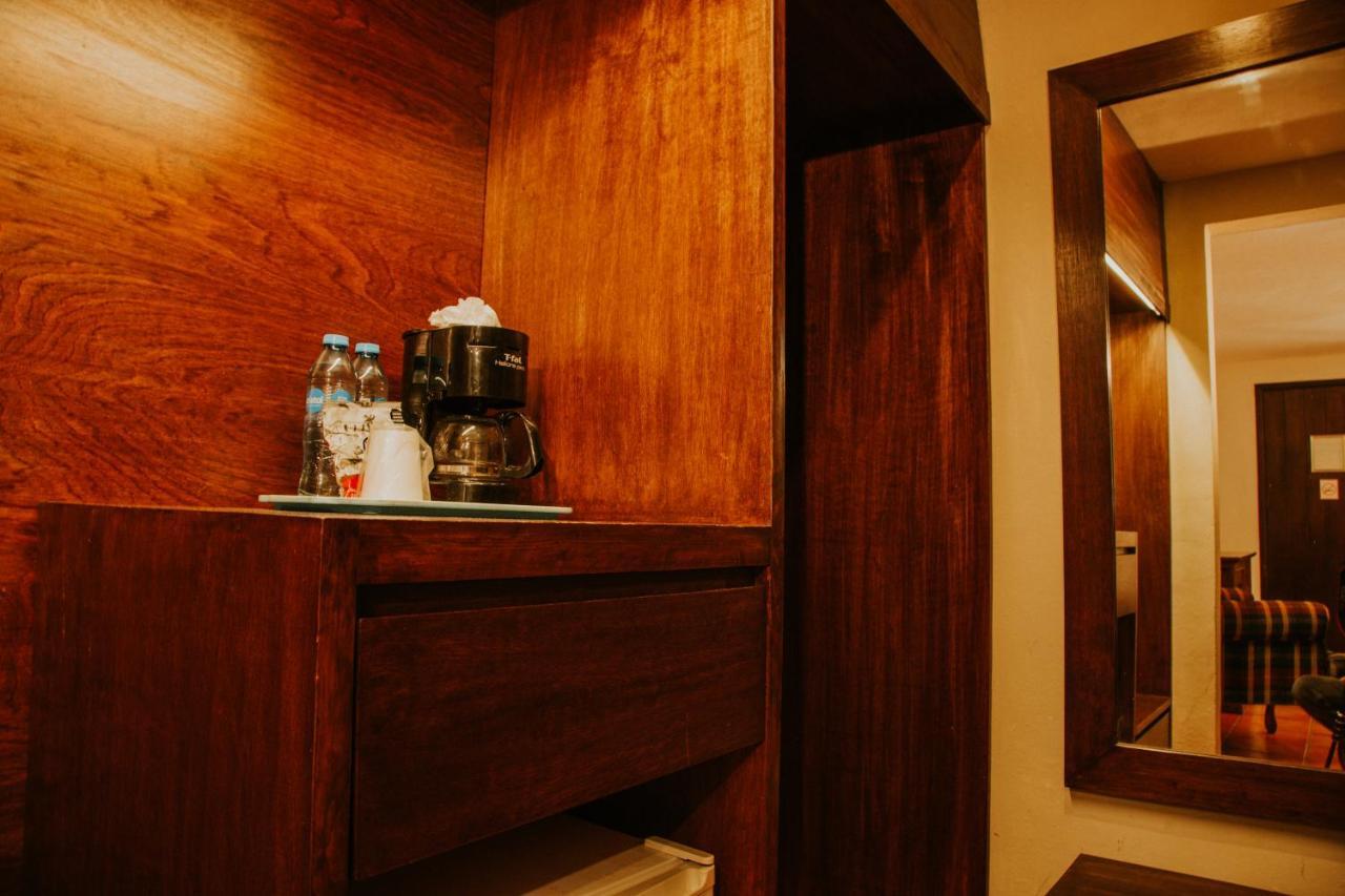 Hotel Holly Мерида Экстерьер фото